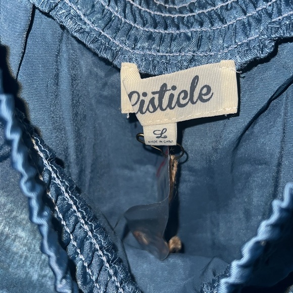 Over the shoulder shirt - Picture 2 of 4